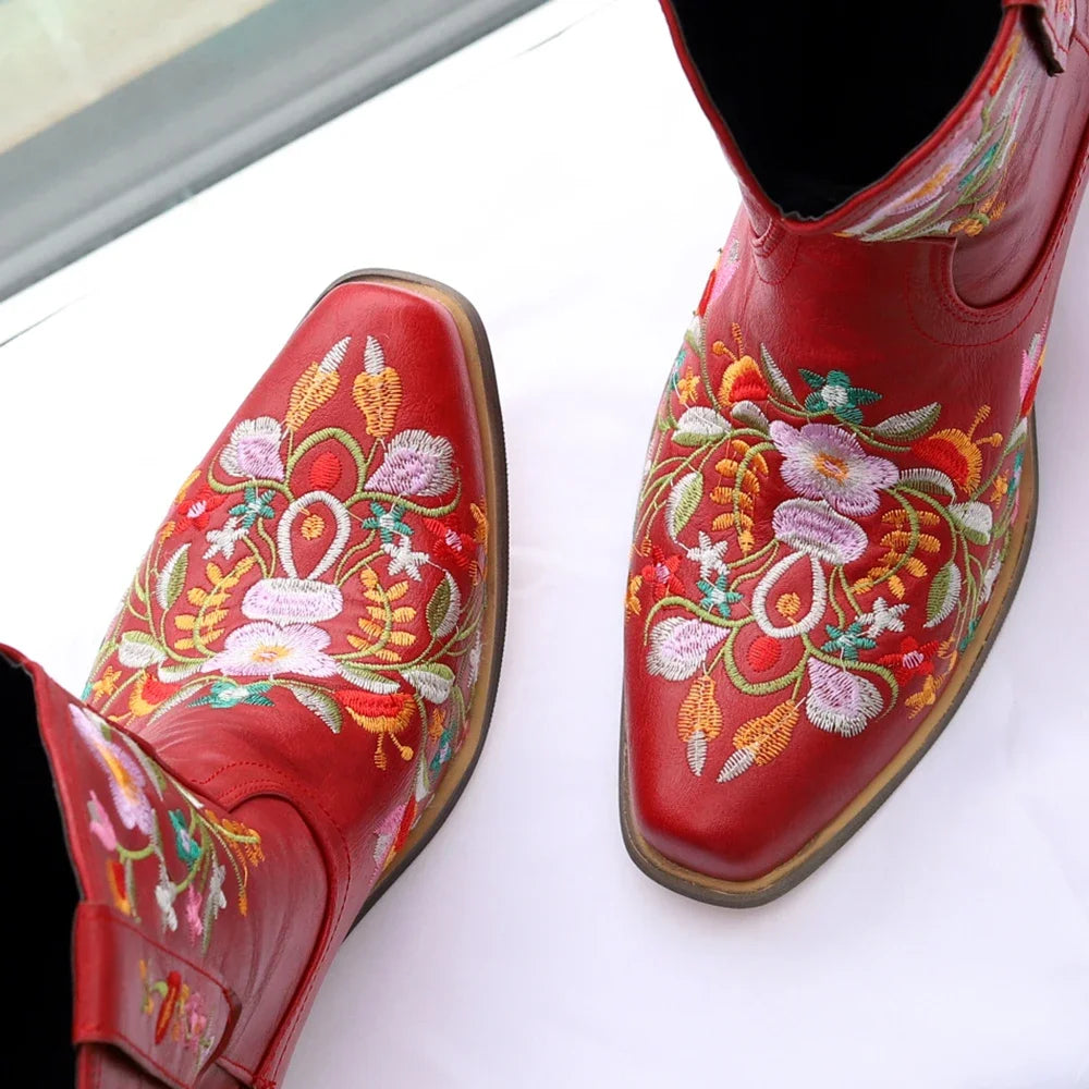 Women Cowboy Boots Luxury Embroidery Pointed Toe Winter Boots Ladies Shoes Comfortable Designer Botas Outdoor Skidproof Wearable