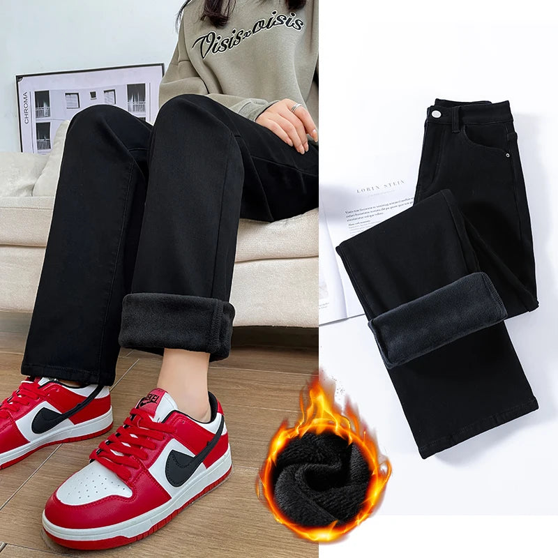 Winter Thickened Women's Mink Velvet Jeans Loose Straight Warm Soft Fleece Fashion Elastic High Waist Female Pants Black Blue